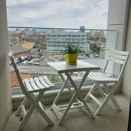 Apartman Rovena's - Free Parking Tirana